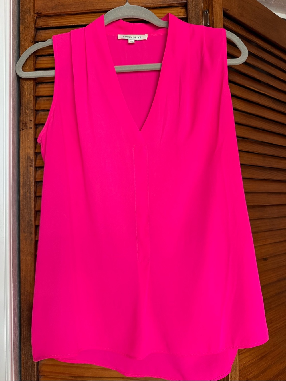 Women’s Sleeveless V-Neck Top in Hot Pink